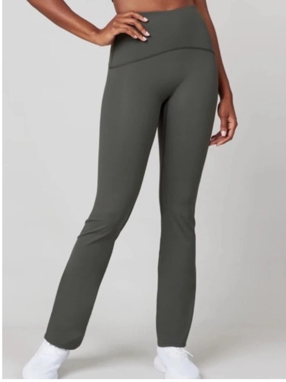 Spanx SPANXshape Booty Boost Flare Pant Leggings Wide Leg Stretch Green
